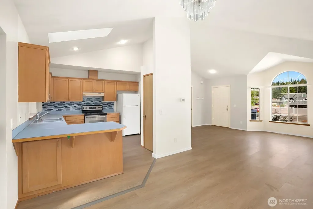 21911 SE 239th Street Maple Valley WA 98038