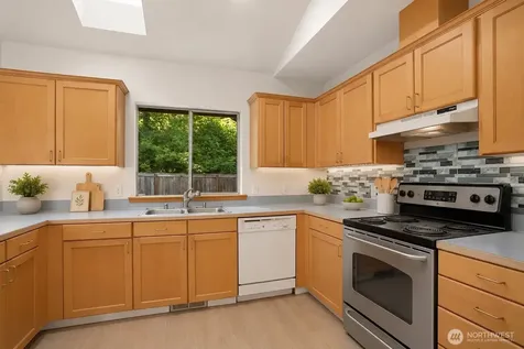 21911 SE 239th Street Maple Valley WA 98038