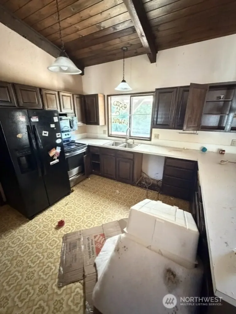 172 Hemlock Drive Chehalis WA 98532