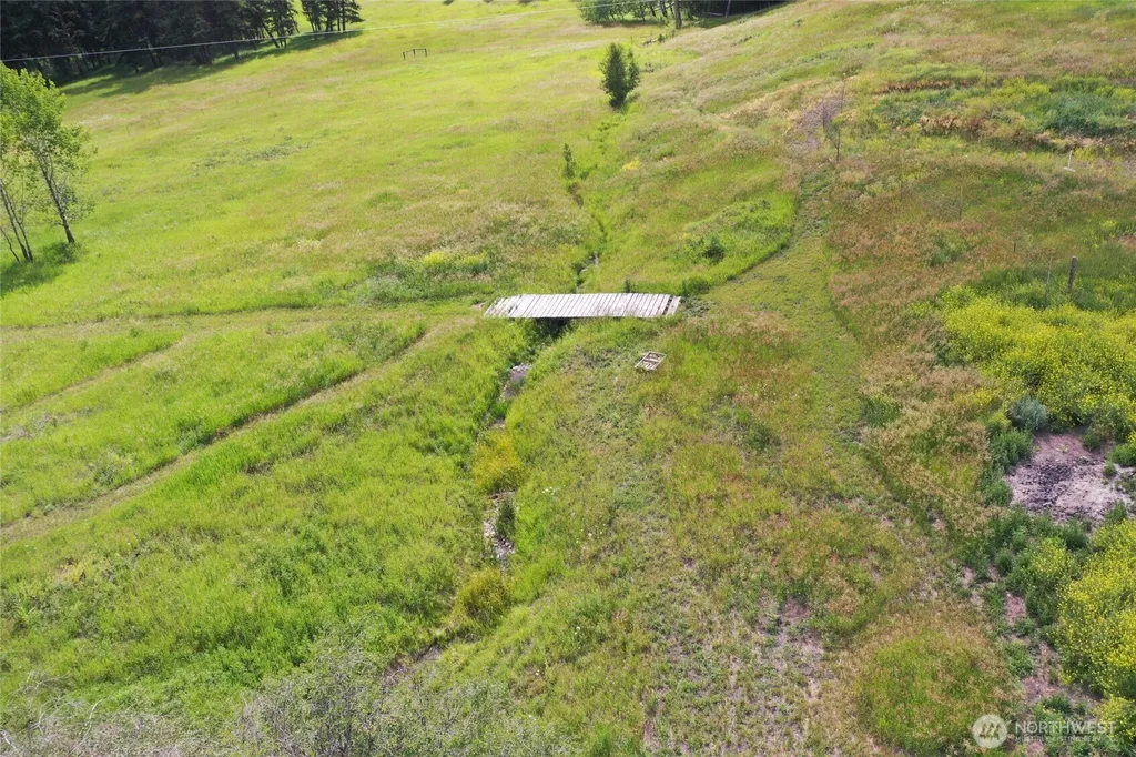 567 Pontiac Ridge Road Oroville WA 98844