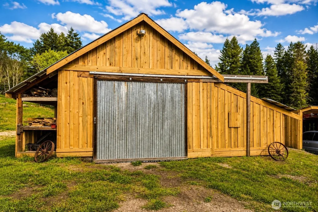 567 Pontiac Ridge Road Oroville WA 98844