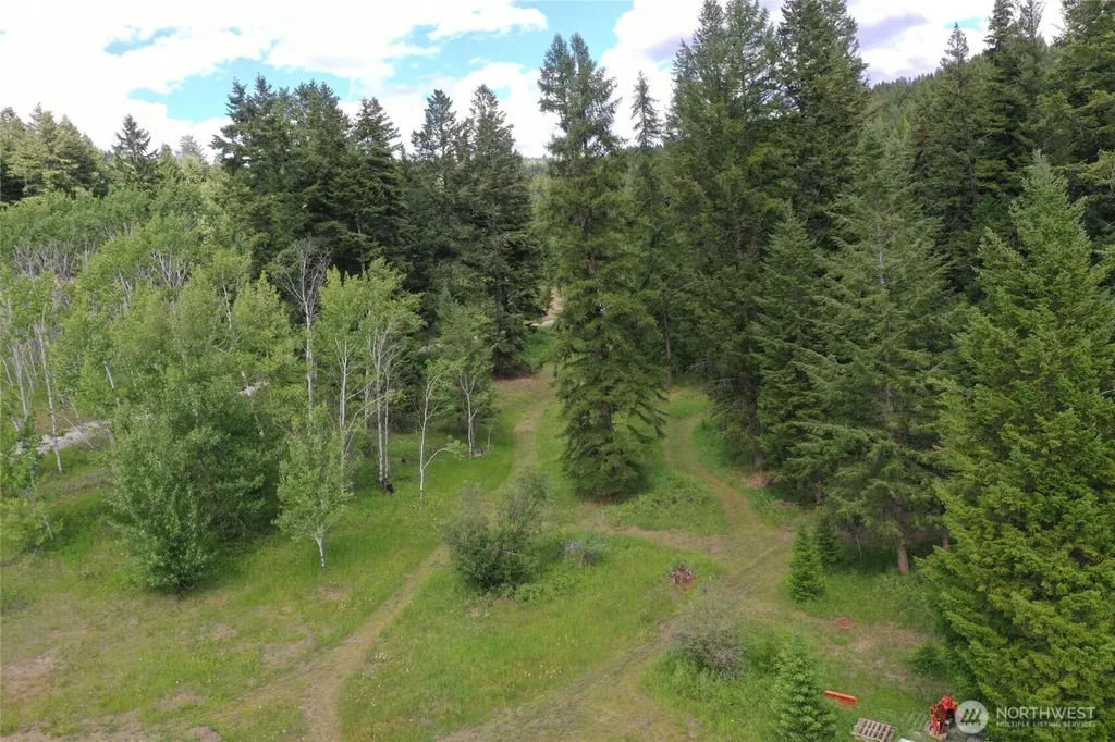 567 Pontiac Ridge Road Oroville WA 98844