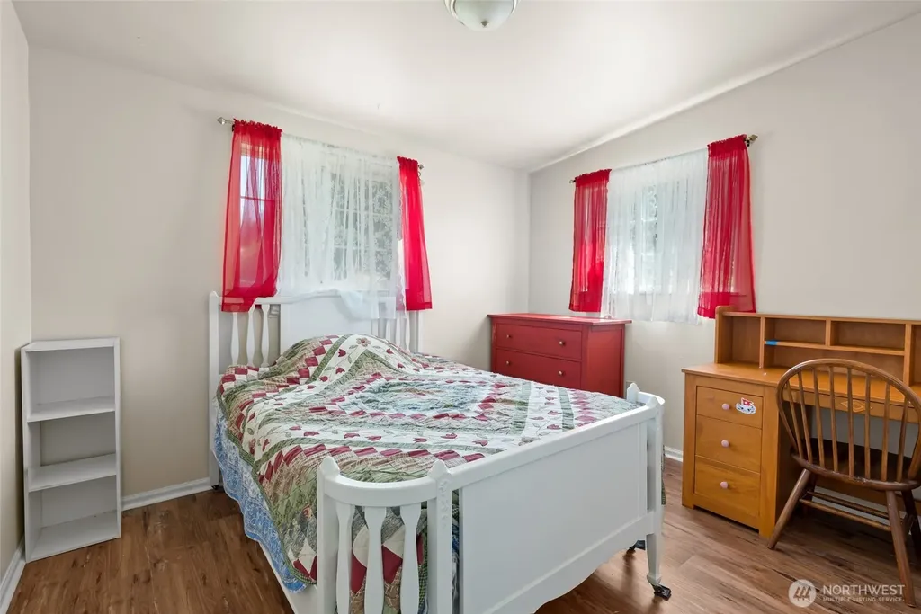 3547 Smugglers Cove Road Greenbank WA 98253