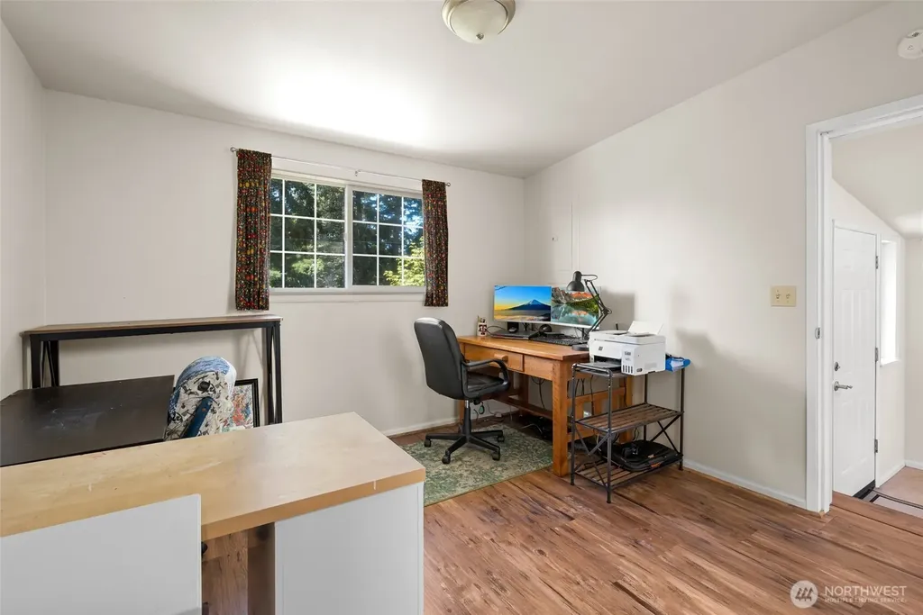 3547 Smugglers Cove Road Greenbank WA 98253
