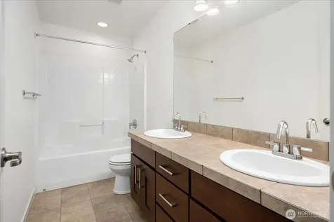 2238 236th Ave NE Sammamish WA 98074