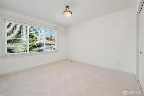 2238 236th Ave NE Sammamish WA 98074