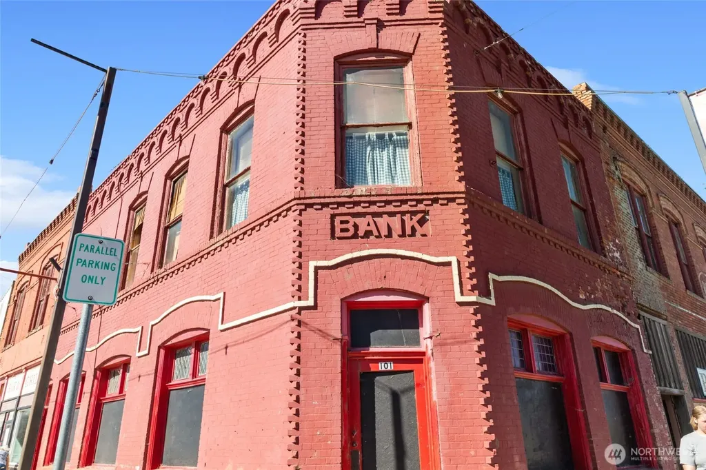 101 W 2nd Street Lind WA 99341