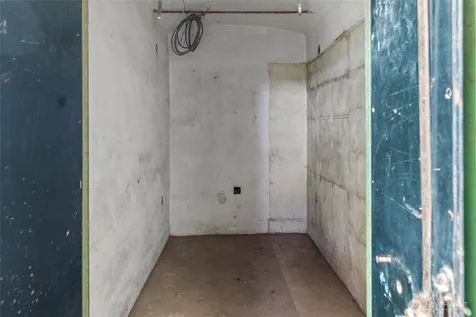 101 W 2nd Street Lind WA 99341