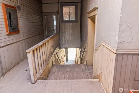 101 W 2nd Street Lind WA 99341