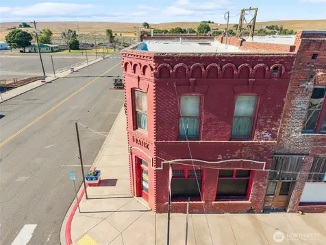 101 W 2nd Street Lind WA 99341