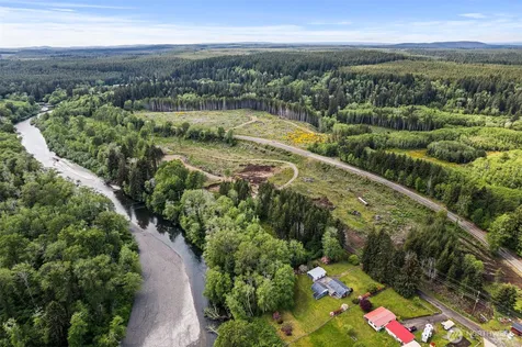 10 Joy Lane Humptulips WA 98552