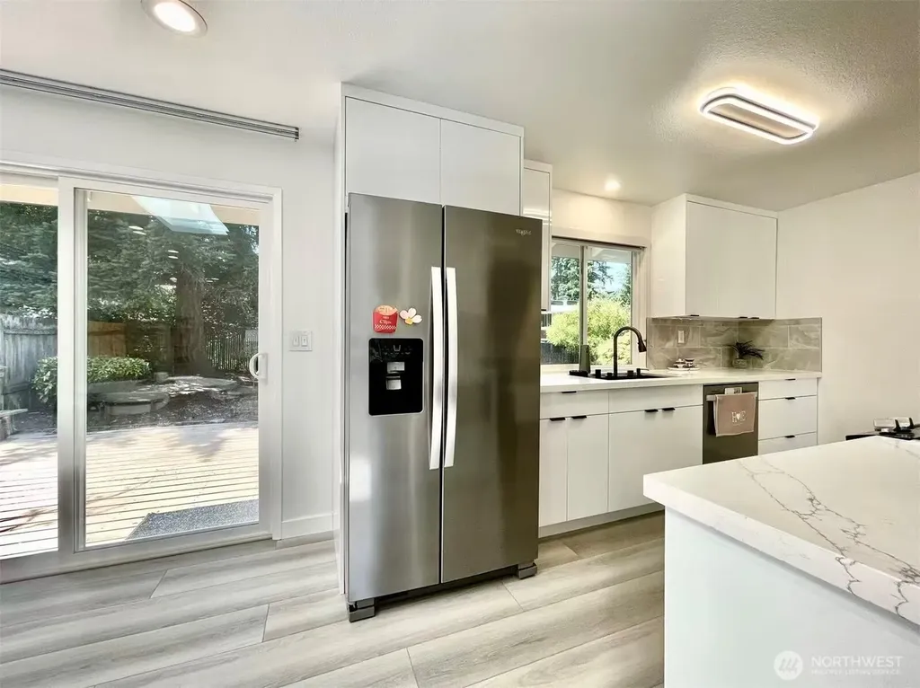 1261 150th Avenue SE Bellevue WA 98007