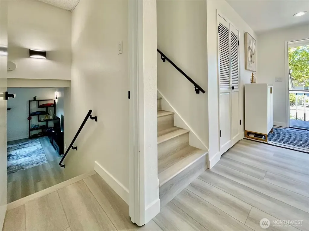 1261 150th Avenue SE Bellevue WA 98007