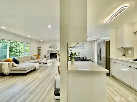 1261 150th Avenue SE Bellevue WA 98007