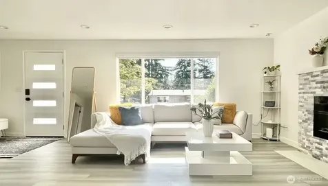 1261 150th Avenue SE Bellevue WA 98007