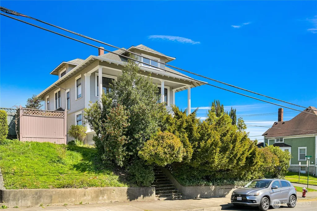 1200 W Holly Street Bellingham WA 98225