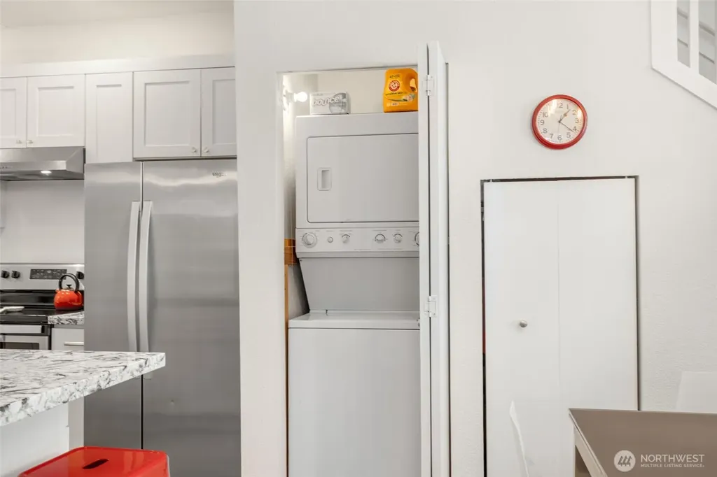 1124 14th Avenue Seattle WA 98122