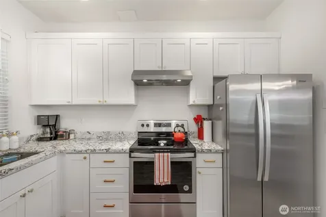 1124 14th Avenue Seattle WA 98122