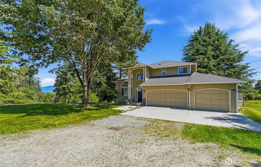 19225 208th Avenue SE Renton WA 98058