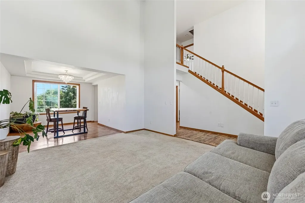 19225 208th Avenue SE Renton WA 98058