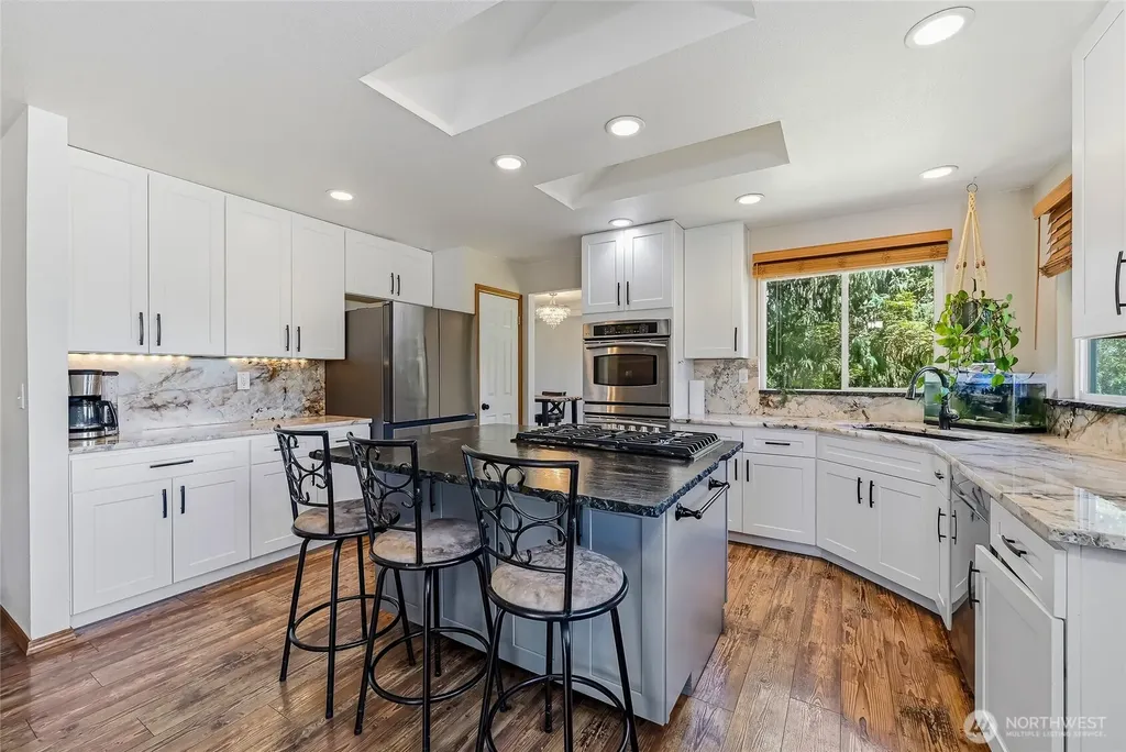 19225 208th Avenue SE Renton WA 98058
