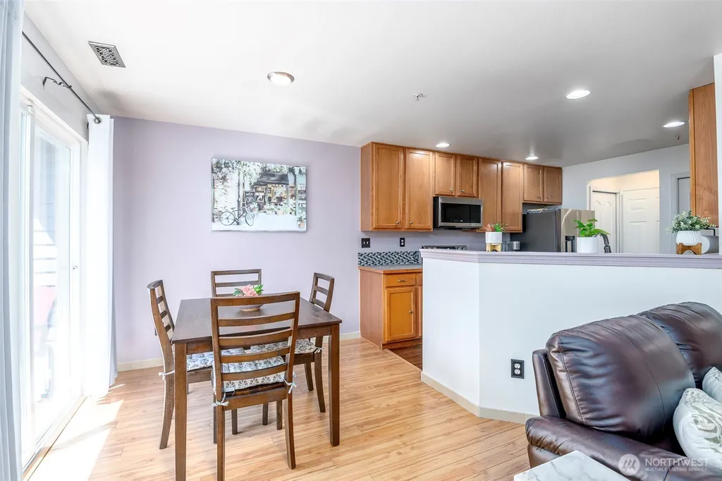 4802 Nassau Avenue NE Tacoma WA 98422