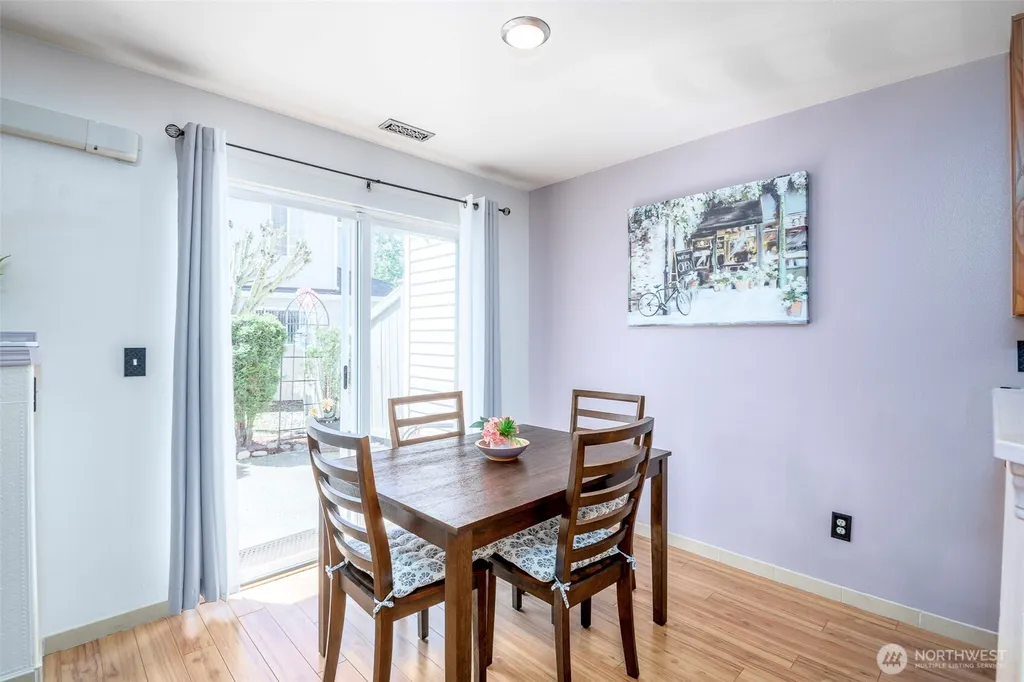 4802 Nassau Avenue NE Tacoma WA 98422