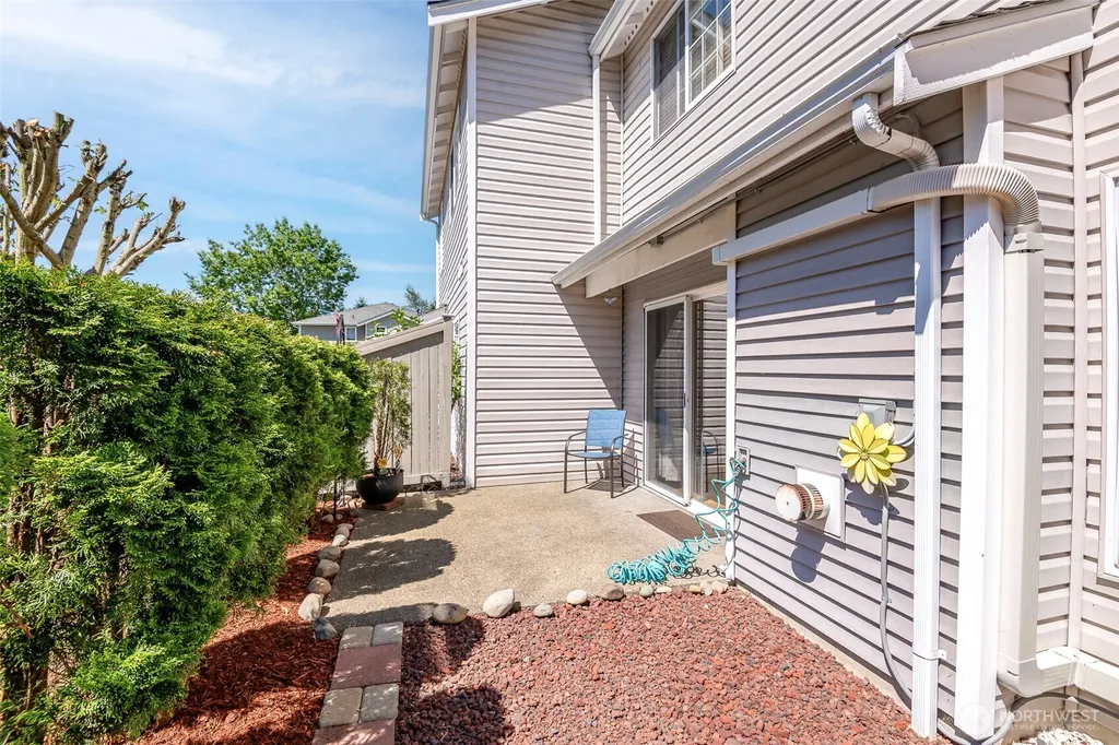 4802 Nassau Avenue NE Tacoma WA 98422