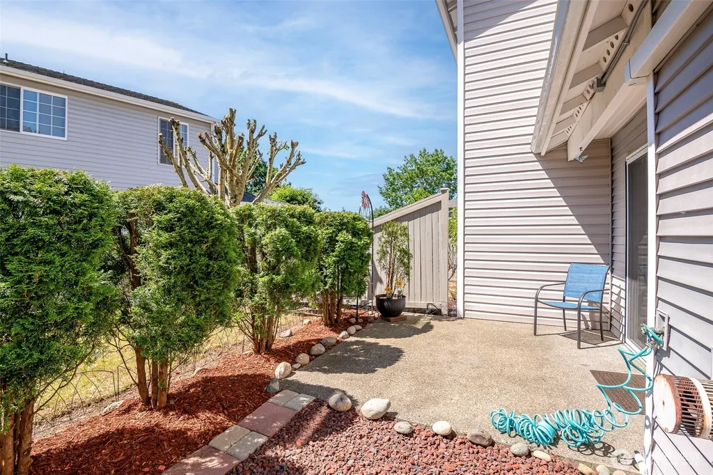 4802 Nassau Avenue NE Tacoma WA 98422