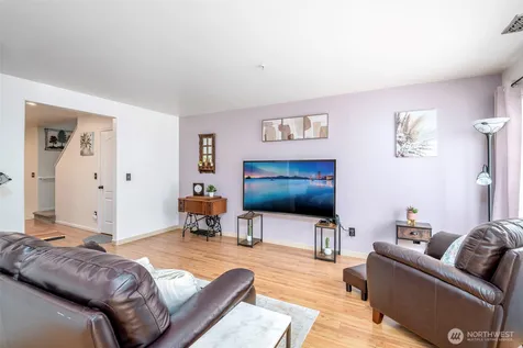 4802 Nassau Avenue NE Tacoma WA 98422