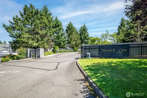 4802 Nassau Avenue NE Tacoma WA 98422