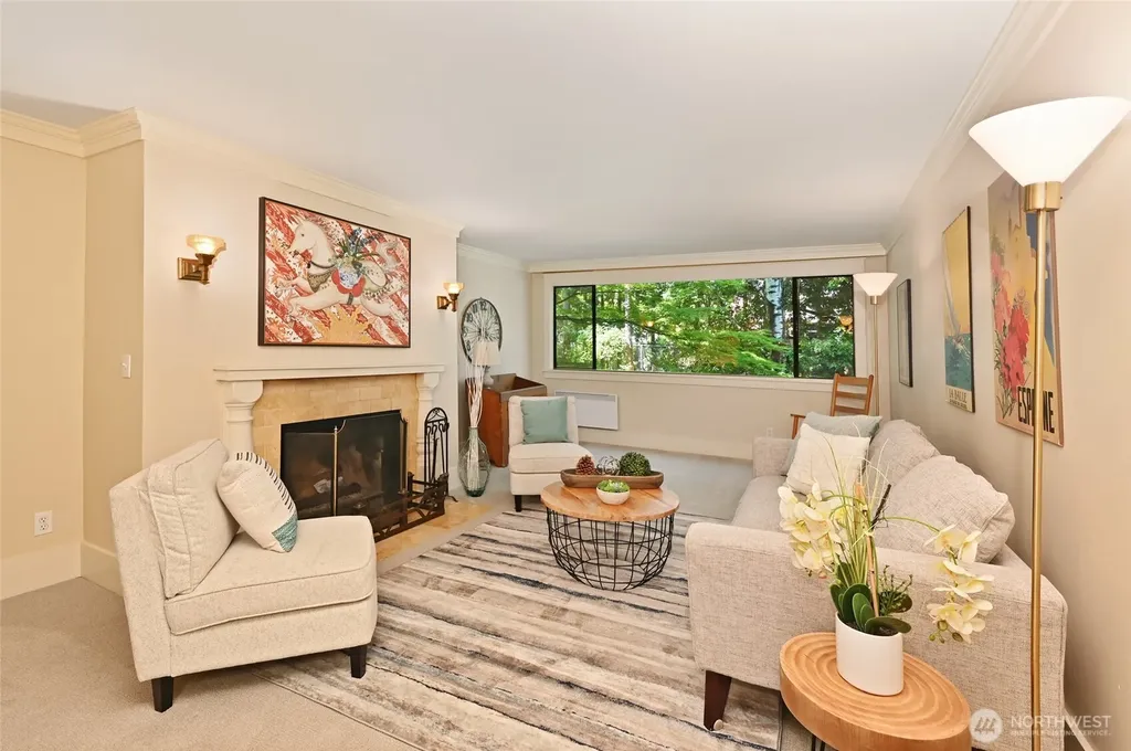 5858 NE Parkpoint Drive Seattle WA 98115