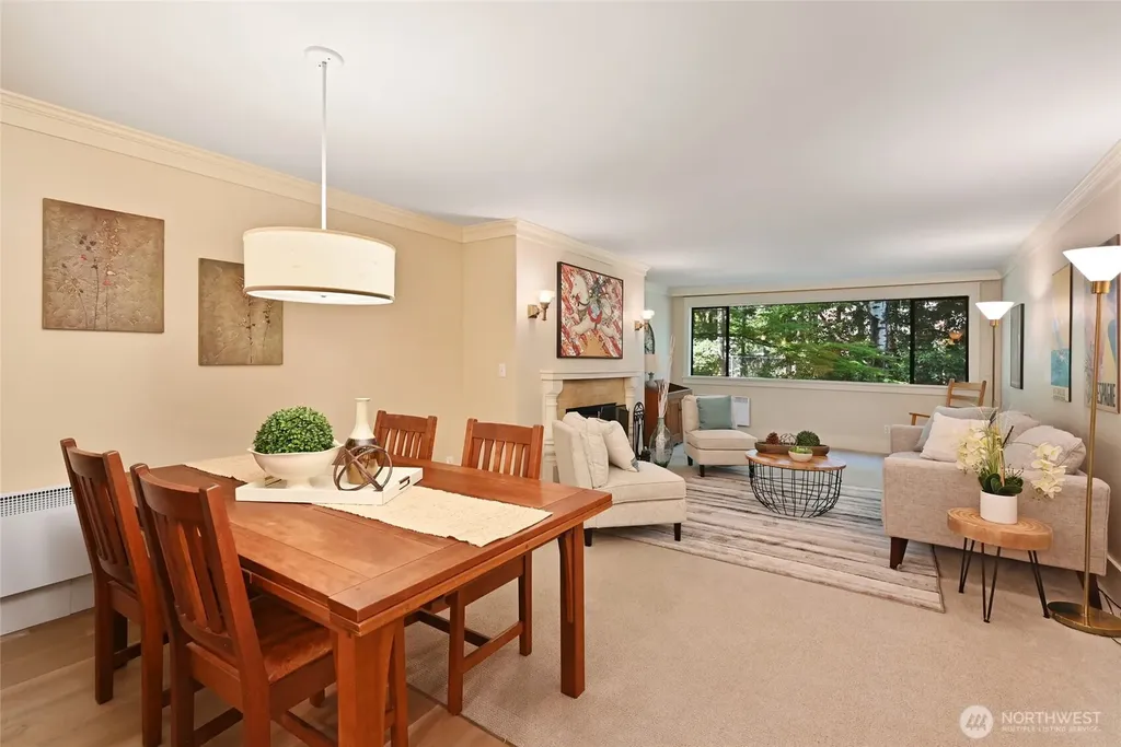 5858 NE Parkpoint Drive Seattle WA 98115