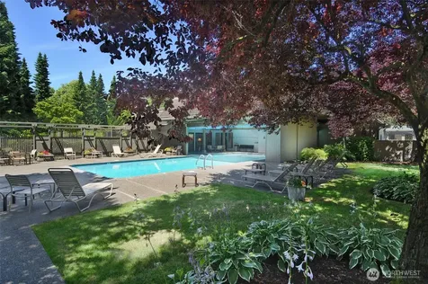 5858 NE Parkpoint Drive Seattle WA 98115