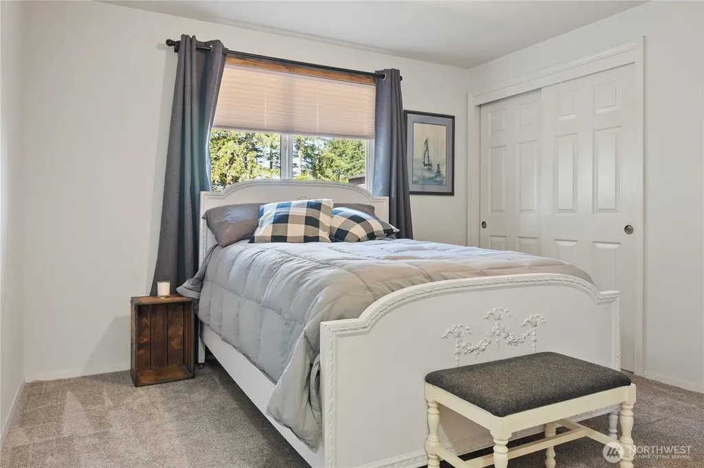 1101 E Ballantrae Drive Shelton WA 98584