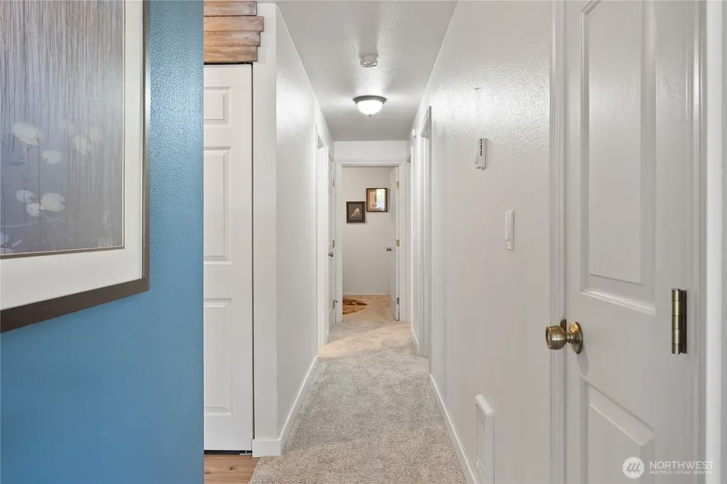 1101 E Ballantrae Drive Shelton WA 98584
