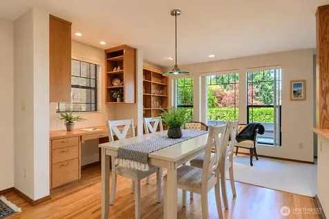 106 Chinook Lane Steilacoom WA 98388