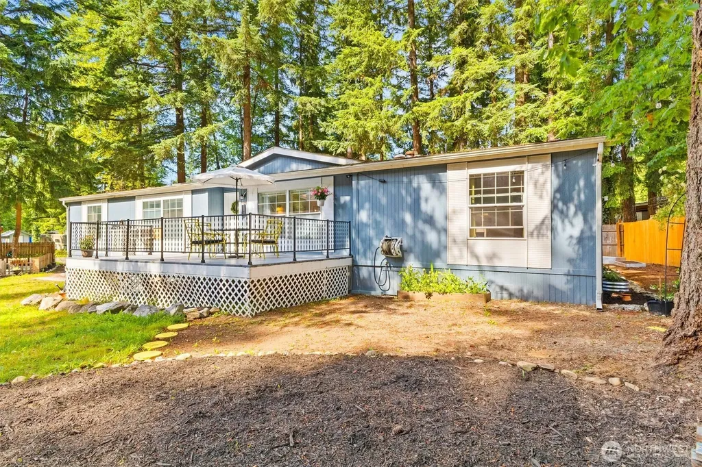 8548 Juniper Place Maple Falls WA 98266