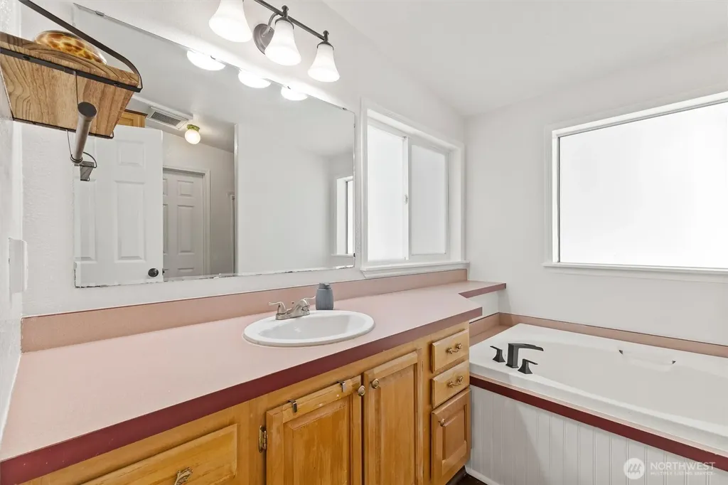 8548 Juniper Place Maple Falls WA 98266