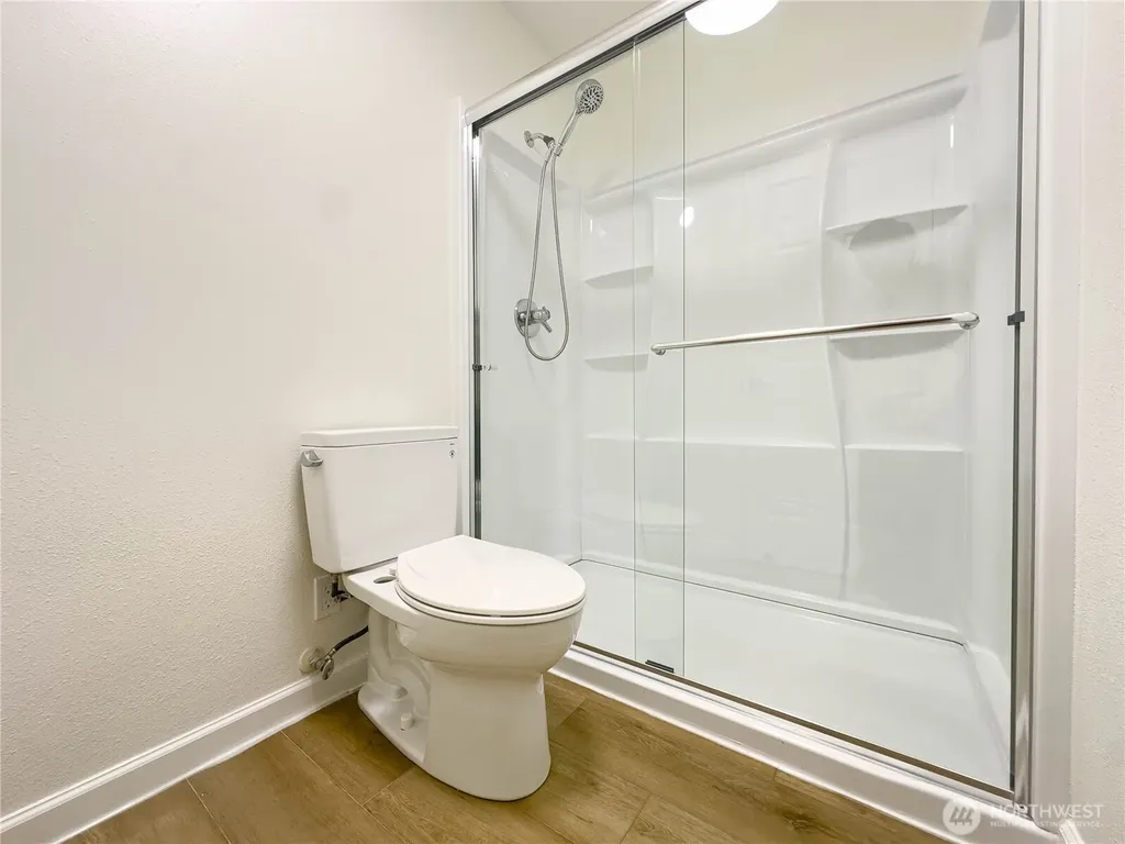 1920 S 368th Place Federal Way WA 98003