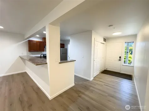 1920 S 368th Place Federal Way WA 98003