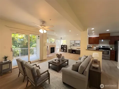 1920 S 368th Place Federal Way WA 98003