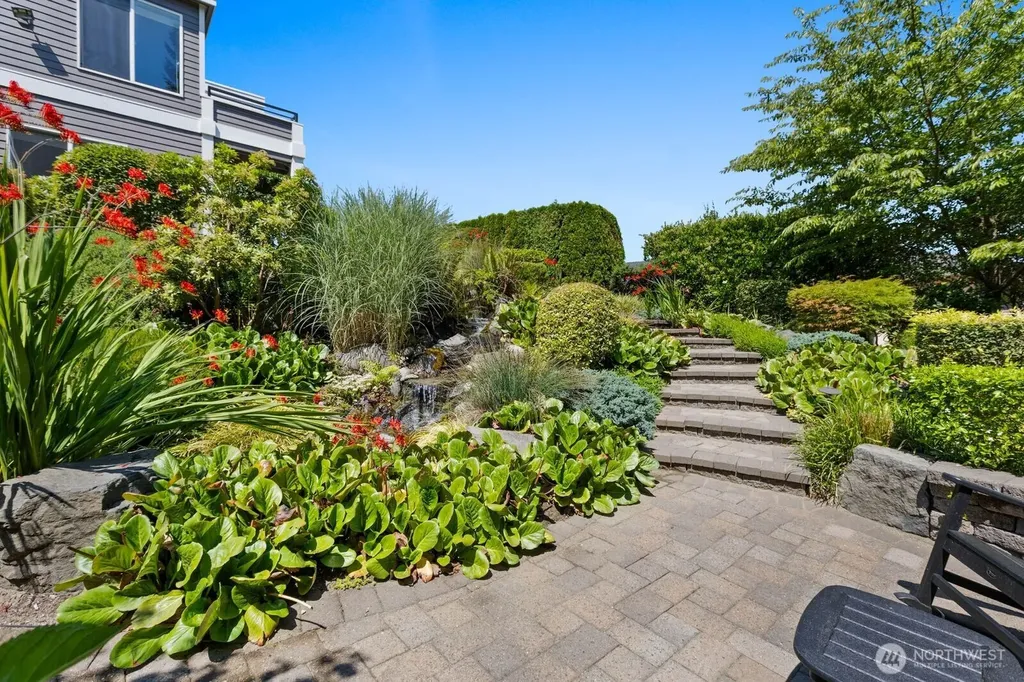 30822 36th Court SW Federal Way WA 98003