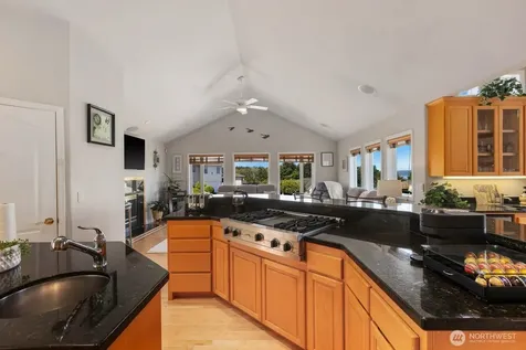 30822 36th Court SW Federal Way WA 98003