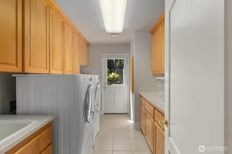 30822 36th Court SW Federal Way WA 98003