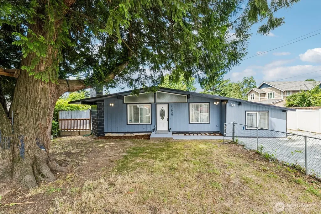 13039 24th Avenue S Seattle WA 98168