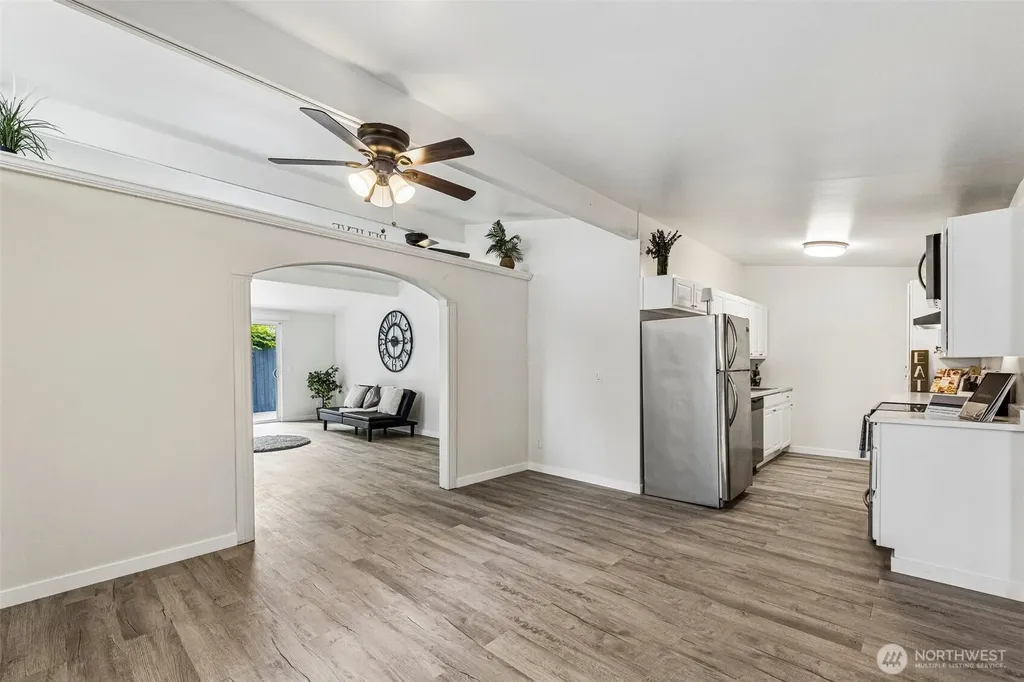 13039 24th Avenue S Seattle WA 98168