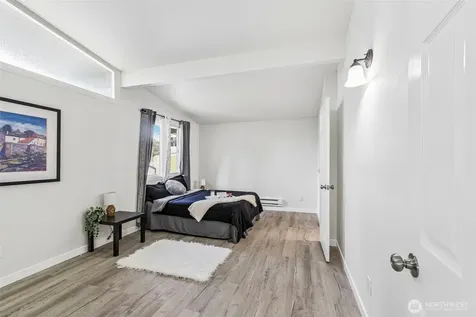 13039 24th Avenue S Seattle WA 98168
