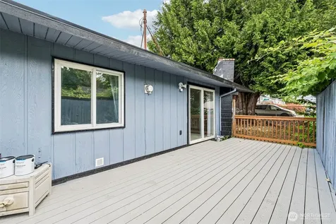 13039 24th Avenue S Seattle WA 98168