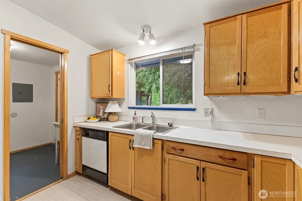 5818 Everson Goshen Road Bellingham WA 98226